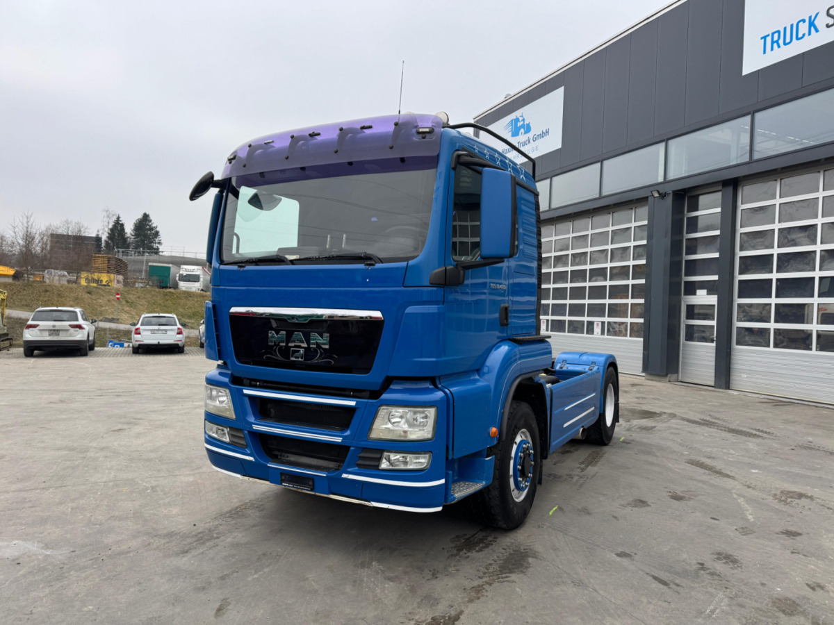 MAN TGS 18.480 4x4Hydrodrive - Nyergesvontató: 1 kép. MAN TGS 18.480 4x4Hydrodrive - Nyergesvontató: 1 kép.