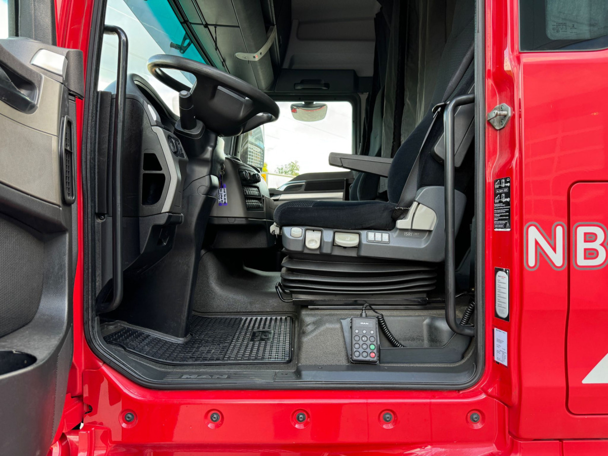 Nyergesvontató MAN TGX 18.440 4x2 XL C0703: 10 kép.
