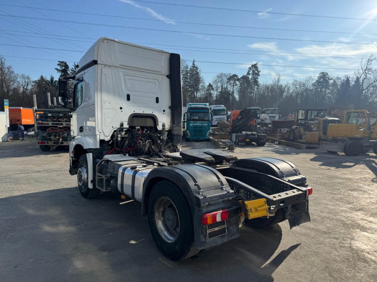 Nyergesvontató MERCEDES Arocs 1851 4x4H Kipphydraulik: 6 kép.