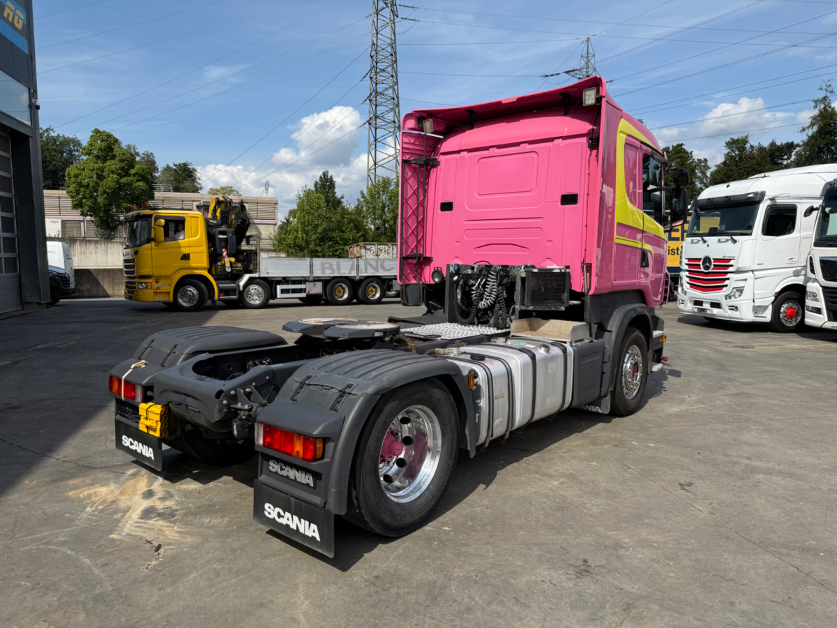 SCANIA R480 4x2 Hydraulik - Nyergesvontató: 5 kép. SCANIA R480 4x2 Hydraulik - Nyergesvontató: 5 kép.