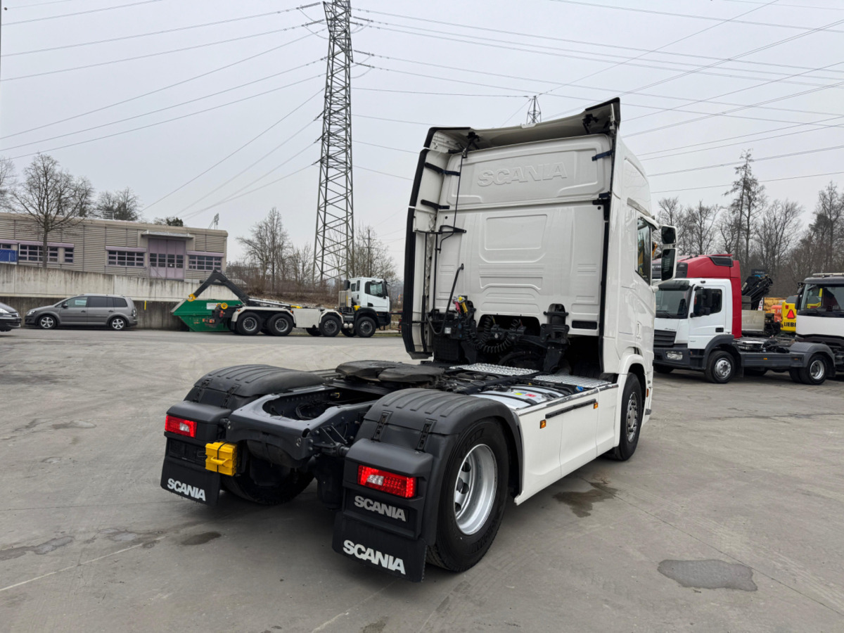 SCANIA R500 4x2 - Nyergesvontató: 5 kép. SCANIA R500 4x2 - Nyergesvontató: 5 kép.