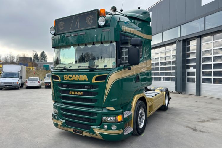 Scania R500 V8 4x2 Handschaltung - Nyergesvontató: 1 kép. Scania R500 V8 4x2 Handschaltung - Nyergesvontató: 1 kép.
