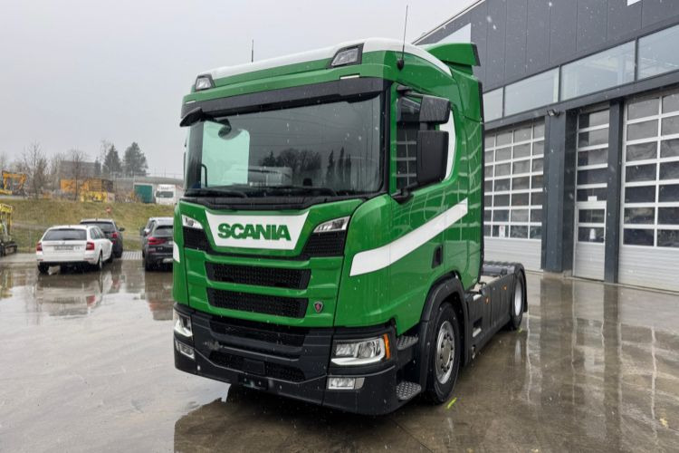 Scania R540 4x2 - Nyergesvontató: 1 kép. Scania R540 4x2 - Nyergesvontató: 1 kép.
