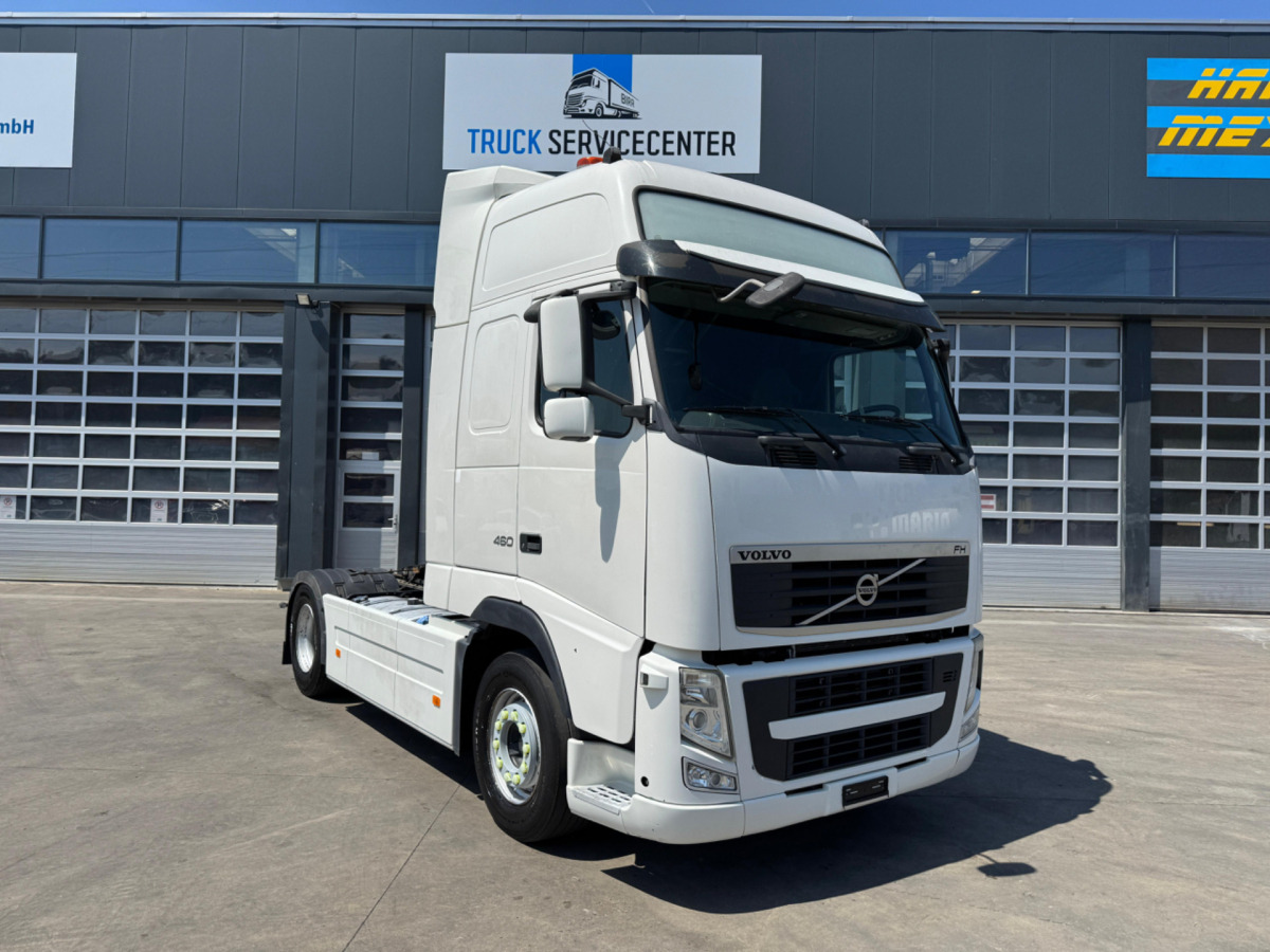 VOLVO FH-460 4x2 - Nyergesvontató: 3 kép. VOLVO FH-460 4x2 - Nyergesvontató: 3 kép.