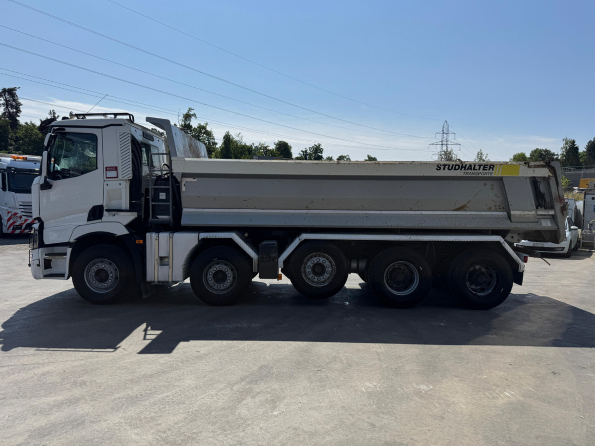 Billenőplatós teherautó RENAULT C520 10x4 Kipper: 8 kép.