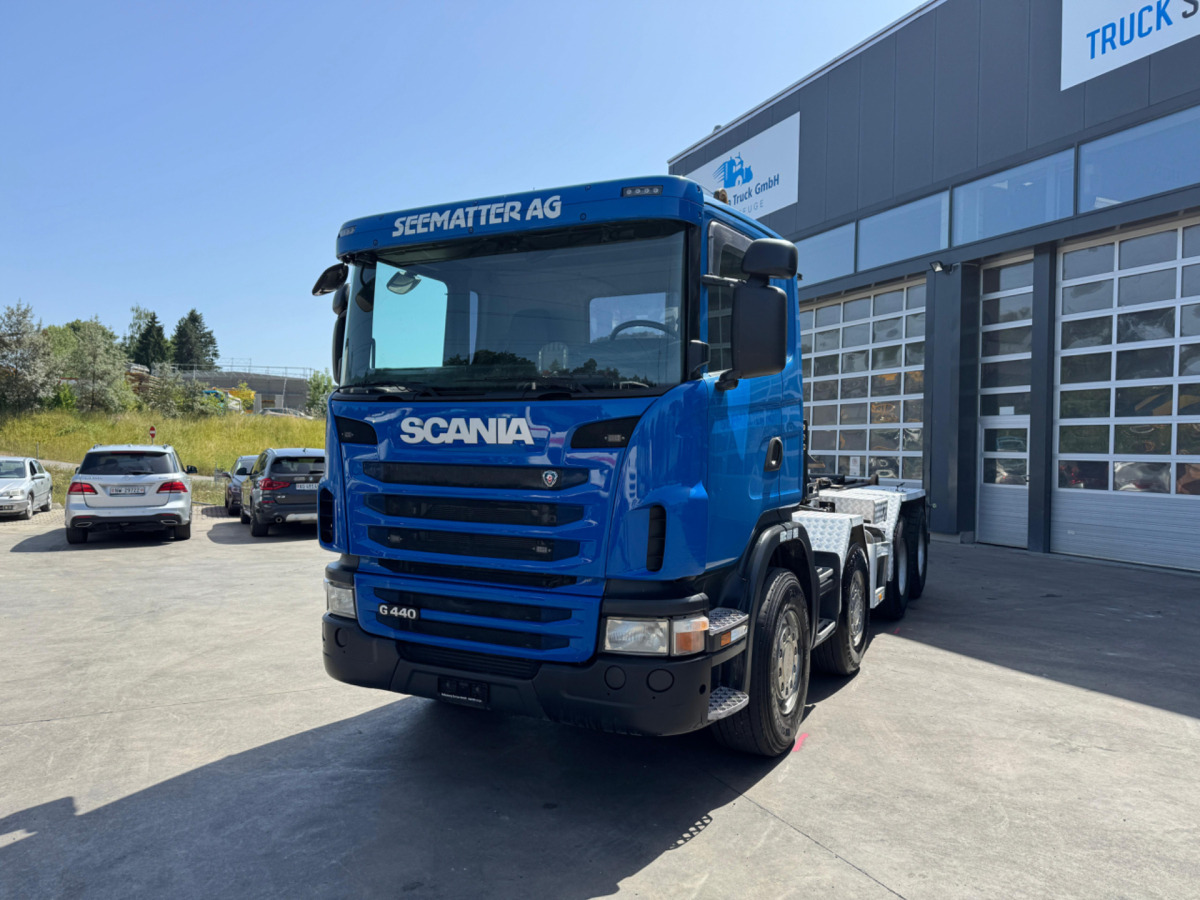 SCANIA G440 8x4 Moser - Horgos rakodó teherautó: 1 kép. SCANIA G440 8x4 Moser - Horgos rakodó teherautó: 1 kép.