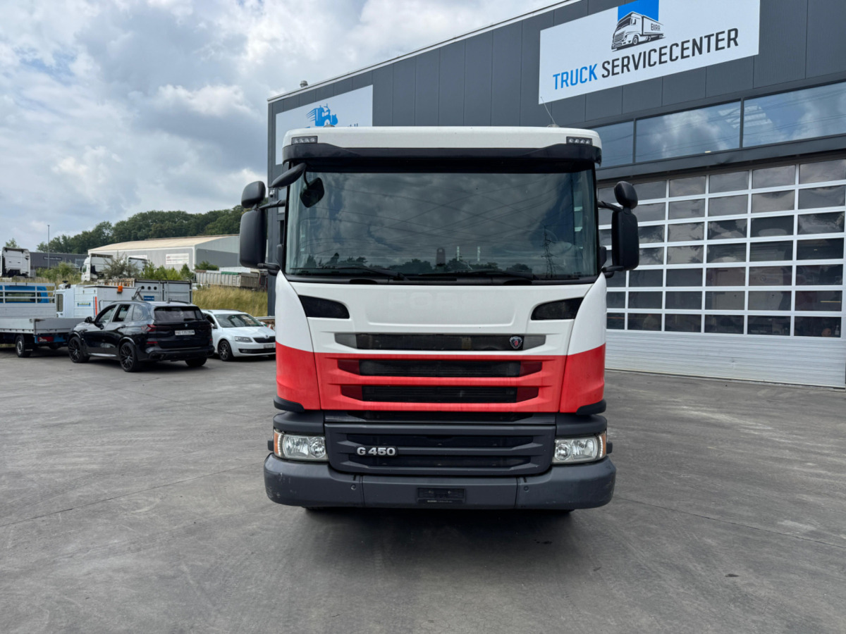 SCANIA G450 6x2 Koffer - Dobozos felépítményű teherautó: 2 kép. SCANIA G450 6x2 Koffer - Dobozos felépítményű teherautó: 2 kép.