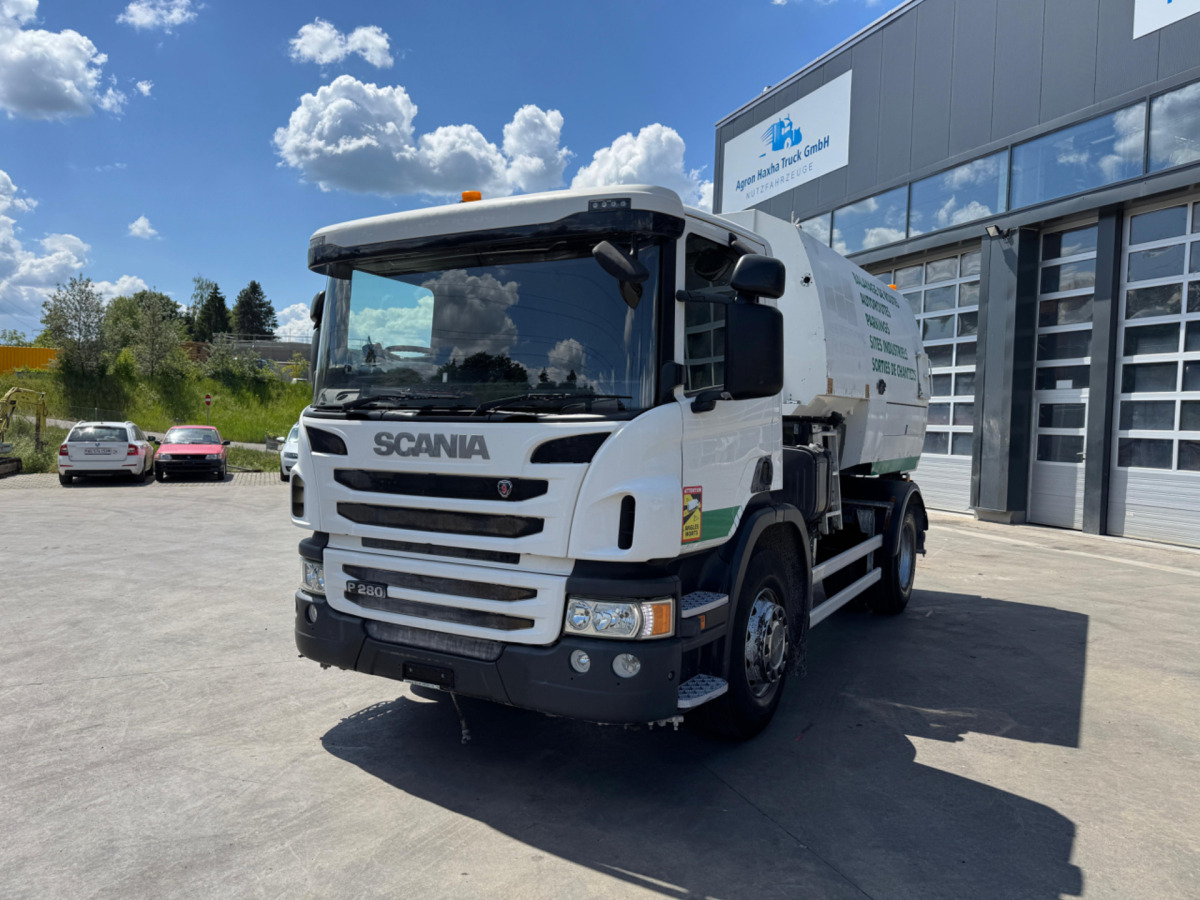 SCANIA P280 4x2 Wassertank - Tartályos teherautó: 1 kép. SCANIA P280 4x2 Wassertank - Tartályos teherautó: 1 kép.