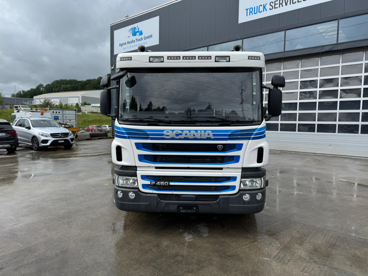 SCANIA P450 4x2 Jansky 10500 - Tartályos teherautó: 2 kép. SCANIA P450 4x2 Jansky 10500 - Tartályos teherautó: 2 kép.