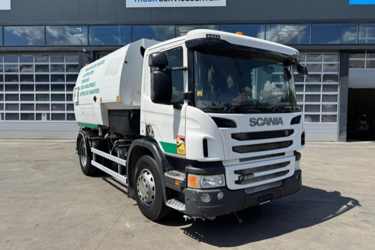 Scania P280 4x2 Wassertank - Tartályos teherautó: 3 kép. Scania P280 4x2 Wassertank - Tartályos teherautó: 3 kép.