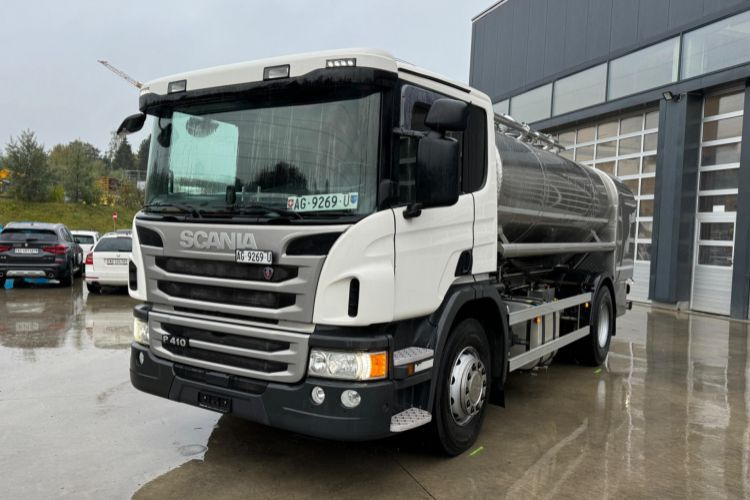 Scania P410 4x2 Jansky - Tartályos teherautó: 1 kép. Scania P410 4x2 Jansky - Tartályos teherautó: 1 kép.