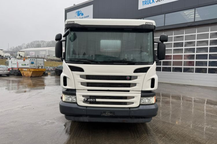 Scania P450 10x4 Liebherr 10m3 - Betonmixer: 2 kép. Scania P450 10x4 Liebherr 10m3 - Betonmixer: 2 kép.