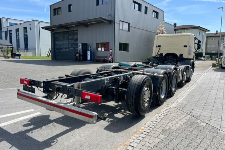 Scania P450 10x4 - Alvaz teherautó: 5 kép. Scania P450 10x4 - Alvaz teherautó: 5 kép.