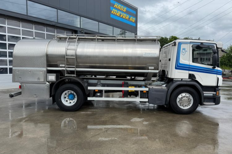 Scania P450 4x2 Jansky 10500 - Tartályos teherautó: 4 kép. Scania P450 4x2 Jansky 10500 - Tartályos teherautó: 4 kép.