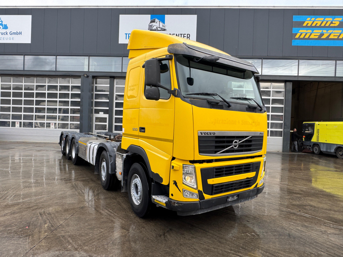 VOLVO FH-500 10x4 - Alvaz teherautó: 3 kép. VOLVO FH-500 10x4 - Alvaz teherautó: 3 kép.