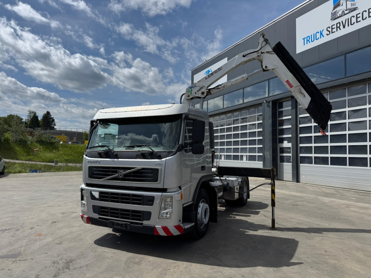 VOLVO FM-400 4x2 Bonfiglioli 15000-4 - Darus autó: 1 kép. VOLVO FM-400 4x2 Bonfiglioli 15000-4 - Darus autó: 1 kép.