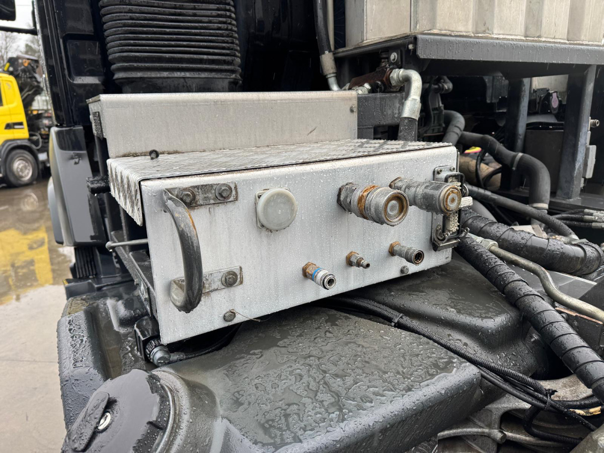 VOLVO FMX-540 8x6 SWS lízing VOLVO FMX-540 8x6 SWS: 11 kép.