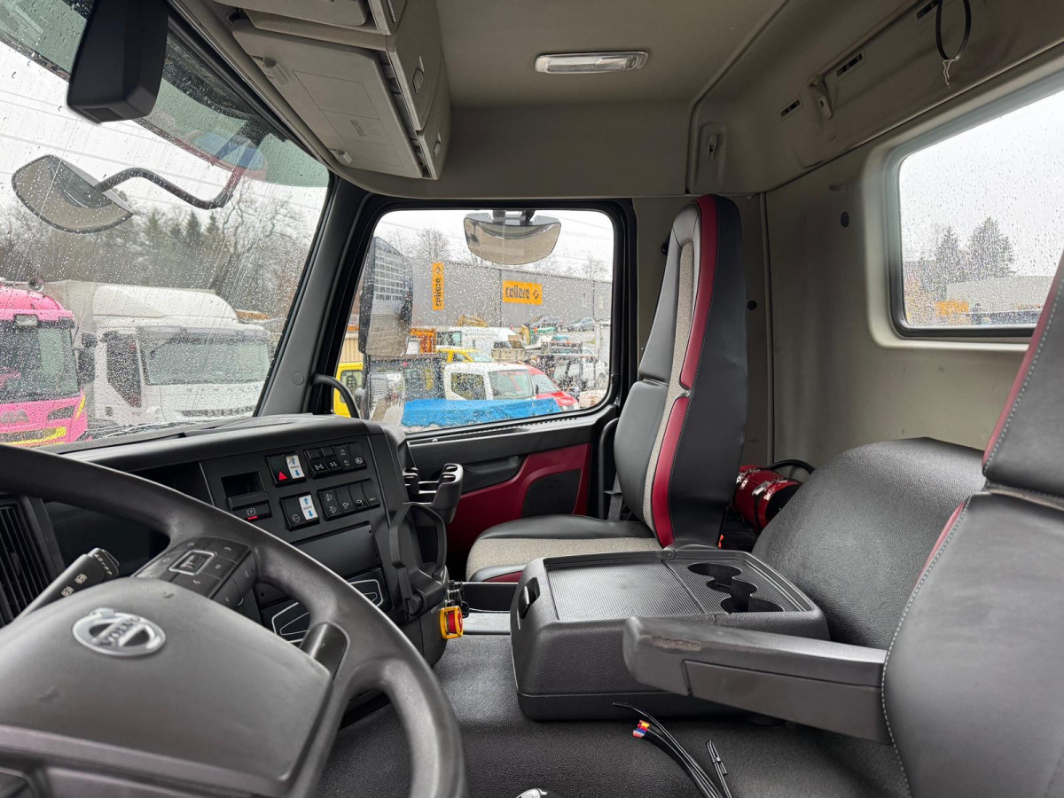 VOLVO FMX-540 8x6 SWS lízing VOLVO FMX-540 8x6 SWS: 18 kép.