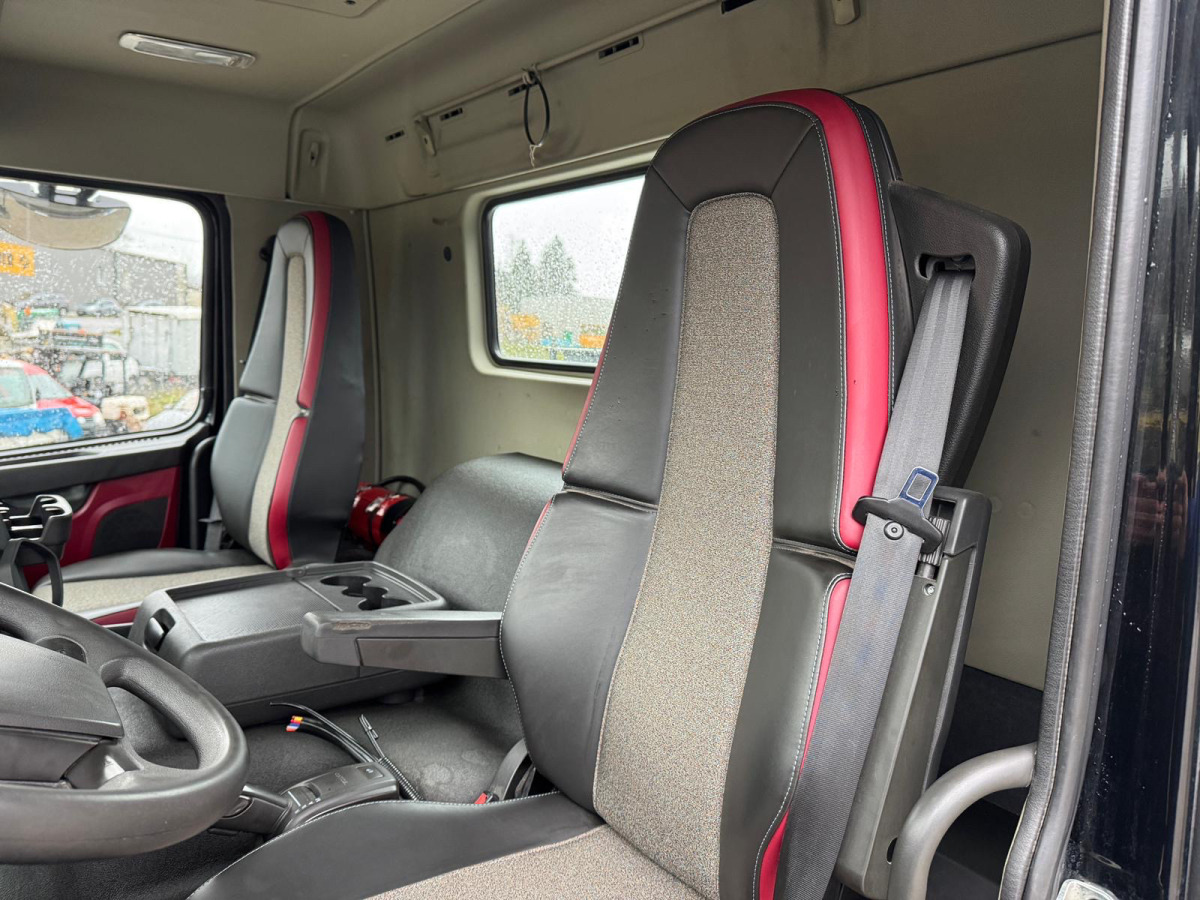 VOLVO FMX-540 8x6 SWS lízing VOLVO FMX-540 8x6 SWS: 17 kép.