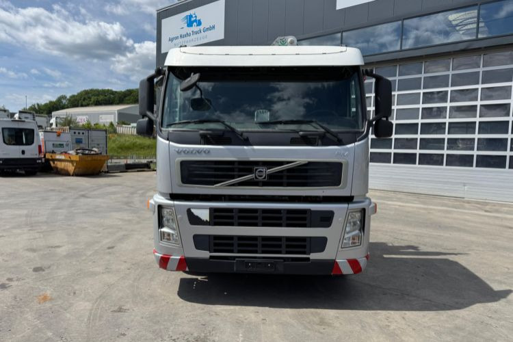 Volvo FM-400 4x2 Bonfiglioli 15000-4 - Darus autó: 3 kép. Volvo FM-400 4x2 Bonfiglioli 15000-4 - Darus autó: 3 kép.