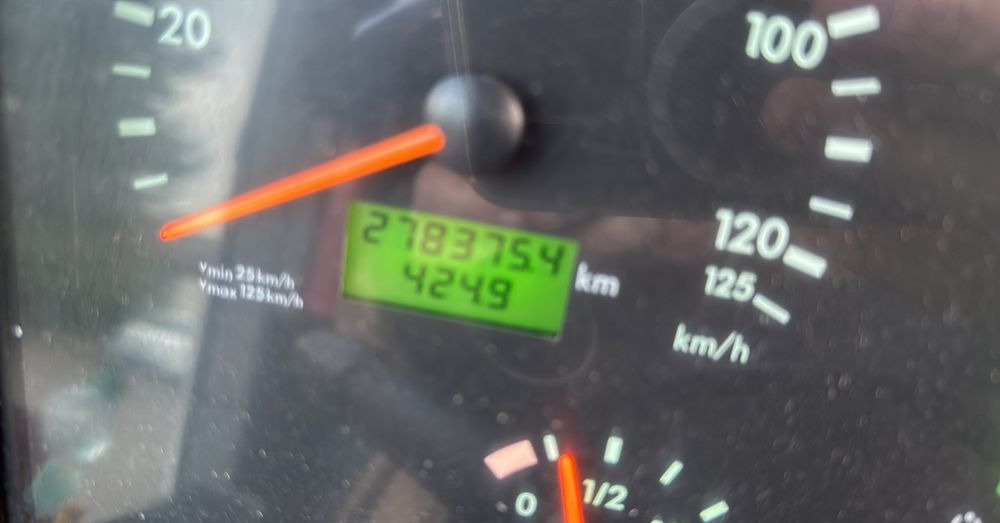 Helyközi busz Mercedes-Benz Intouro / Euro 4/ Manual / 59 miejsc / mały przebieg / Cena: 87000 zł netto: 7 kép.