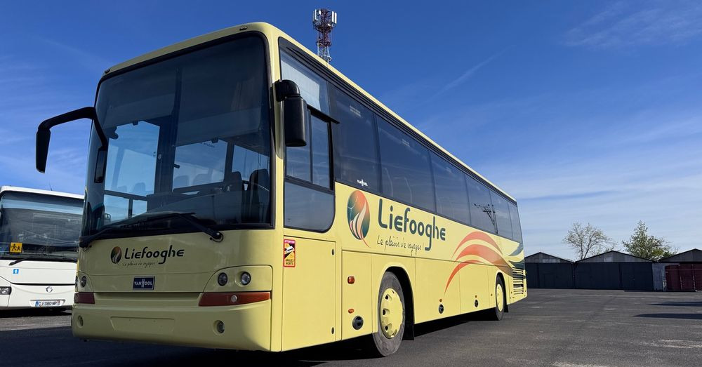 Van Hool T915 TL / MAN - silnik/ euro 4/ Klima / 61 miejsc / Cena:89000 zł netto - Helyközi busz: 1 kép. Van Hool T915 TL / MAN - silnik/ euro 4/ Klima / 61 miejsc / Cena:89000 zł netto - Helyközi busz: 1 kép.