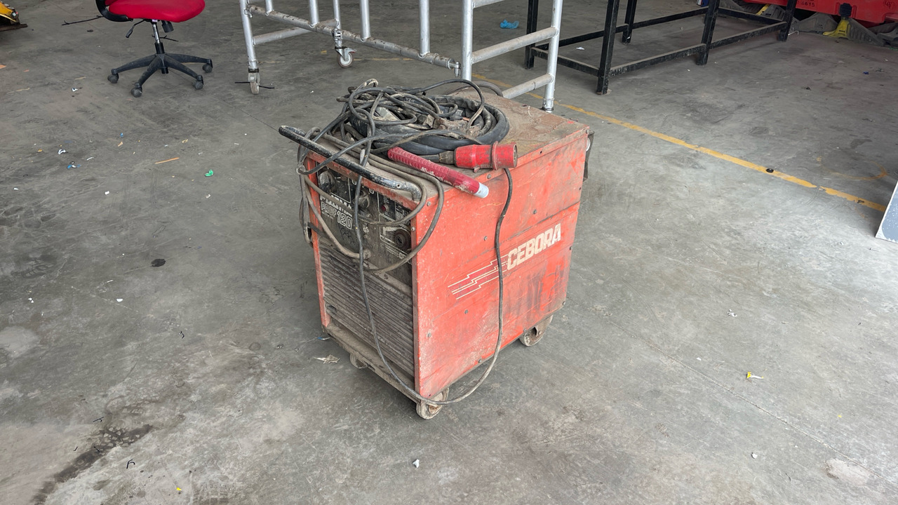 CEBORA PROF 120, PLASMA CUTTER, ELECTRIC, 3PHASE (UNTESTED) - Építőipari berendezések: 2 kép. CEBORA PROF 120, PLASMA CUTTER, ELECTRIC, 3PHASE (UNTESTED) - Építőipari berendezések: 2 kép.