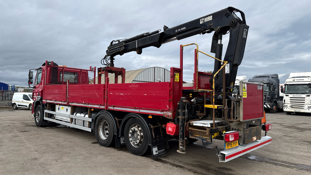 DAF CF 290 - Platós teherautó, Darus autó: 3 kép. DAF CF 290 - Platós teherautó, Darus autó: 3 kép.