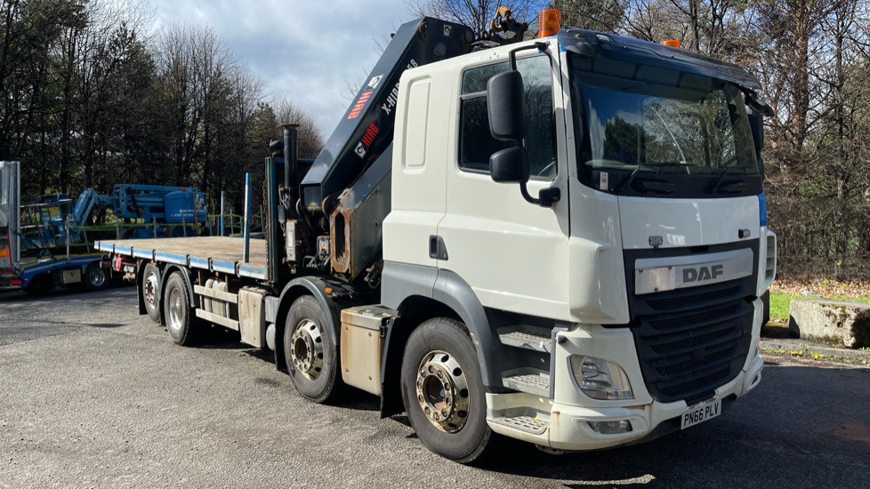 DAF CF 460 - Platós teherautó, Darus autó: 1 kép. DAF CF 460 - Platós teherautó, Darus autó: 1 kép.