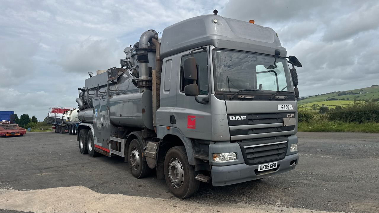 DAF CF 85.410 - Szippantós autó: 1 kép. DAF CF 85.410 - Szippantós autó: 1 kép.