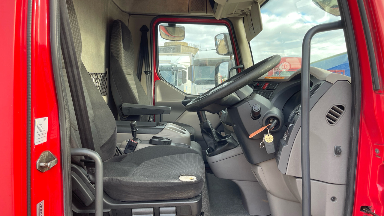 DAF LF 150 - Vontató: 5 kép. DAF LF 150 - Vontató: 5 kép.