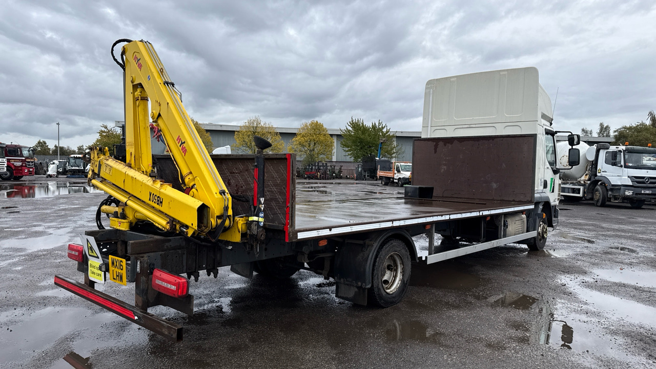 DAF LF 150 - Platós teherautó, Darus autó: 4 kép. DAF LF 150 - Platós teherautó, Darus autó: 4 kép.