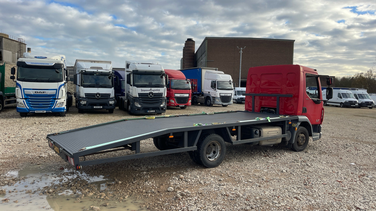 DAF LF 150 - Vontató: 4 kép. DAF LF 150 - Vontató: 4 kép.