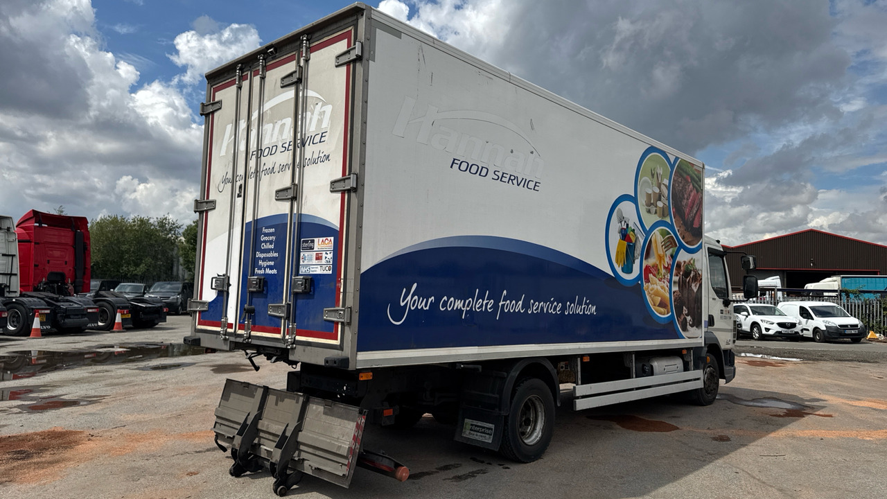 DAF LF 180 - Hűtős teherautó: 4 kép. DAF LF 180 - Hűtős teherautó: 4 kép.