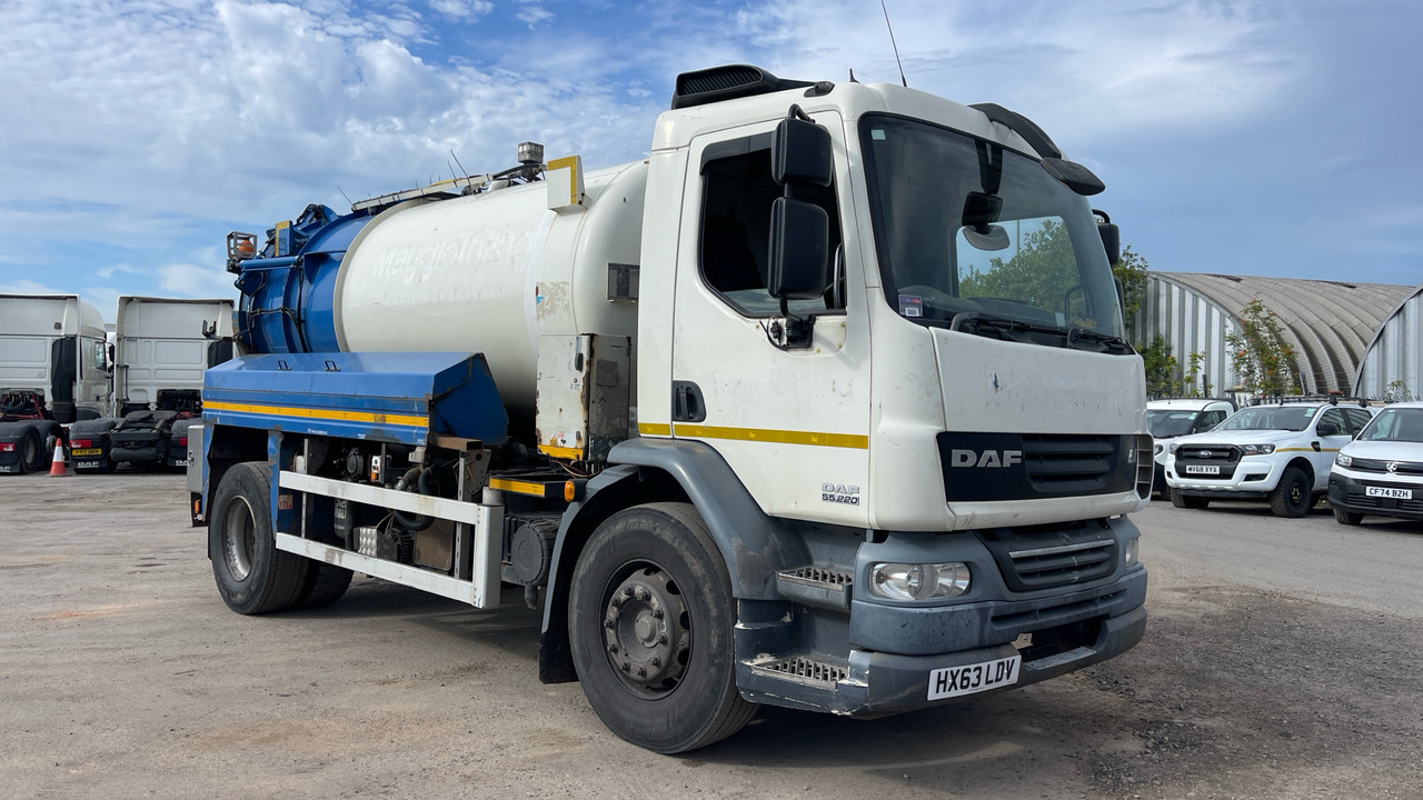 DAF LF 55.220 - Szippantós autó: 1 kép. DAF LF 55.220 - Szippantós autó: 1 kép.