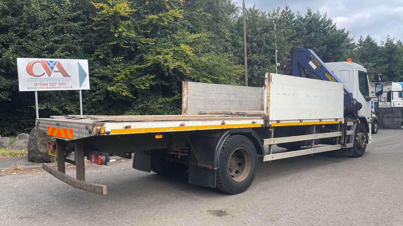DAF LF 55.300 - Platós teherautó, Darus autó: 4 kép. DAF LF 55.300 - Platós teherautó, Darus autó: 4 kép.