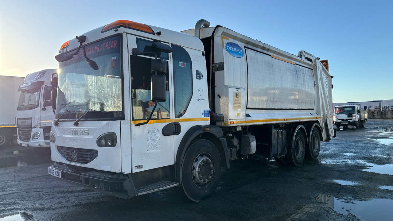 DENNIS ELITE 2 - Szemetesautó: 2 kép. DENNIS ELITE 2 - Szemetesautó: 2 kép.