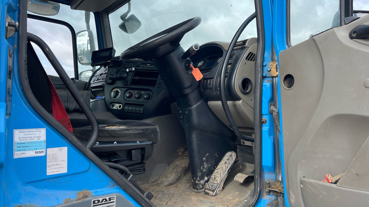 Daf CF 75.310 - Vontató: 5 kép. Daf CF 75.310 - Vontató: 5 kép.