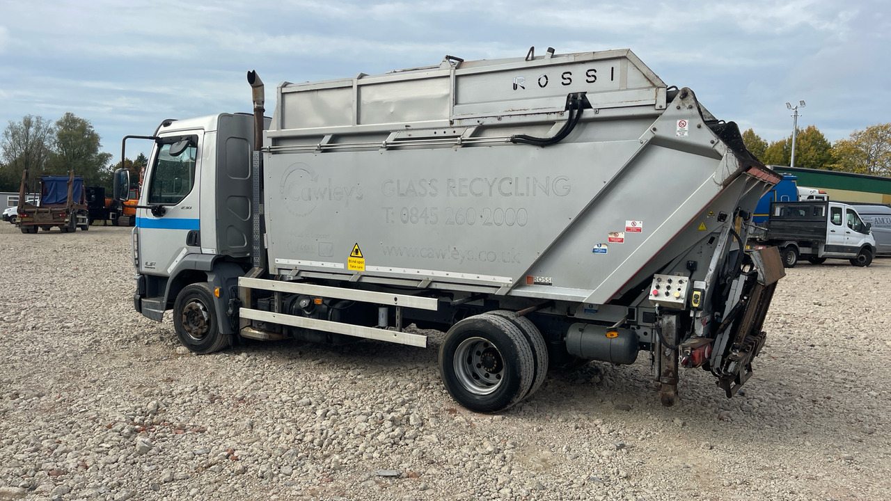 Daf LF 230 - Szemetesautó: 3 kép. Daf LF 230 - Szemetesautó: 3 kép.
