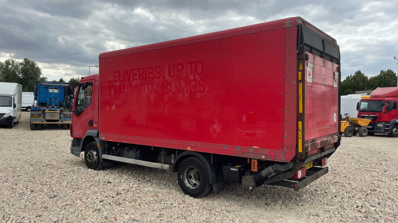 Daf LF 45.140 - Dobozos felépítményű teherautó: 3 kép. Daf LF 45.140 - Dobozos felépítményű teherautó: 3 kép.