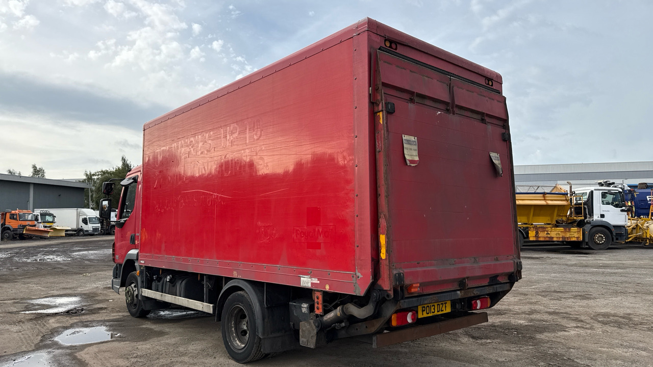 Daf LF 45.140 - Dobozos felépítményű teherautó: 3 kép. Daf LF 45.140 - Dobozos felépítményű teherautó: 3 kép.