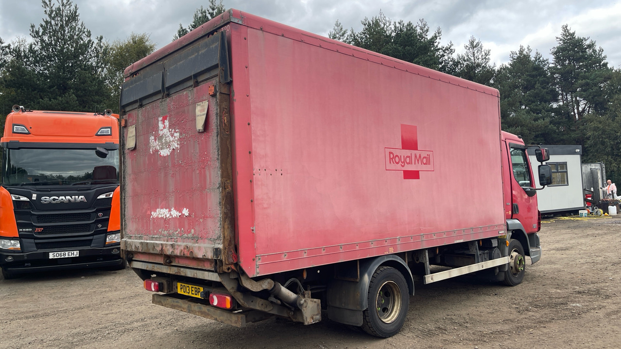 Daf LF 45.140 - Dobozos felépítményű teherautó: 4 kép. Daf LF 45.140 - Dobozos felépítményű teherautó: 4 kép.
