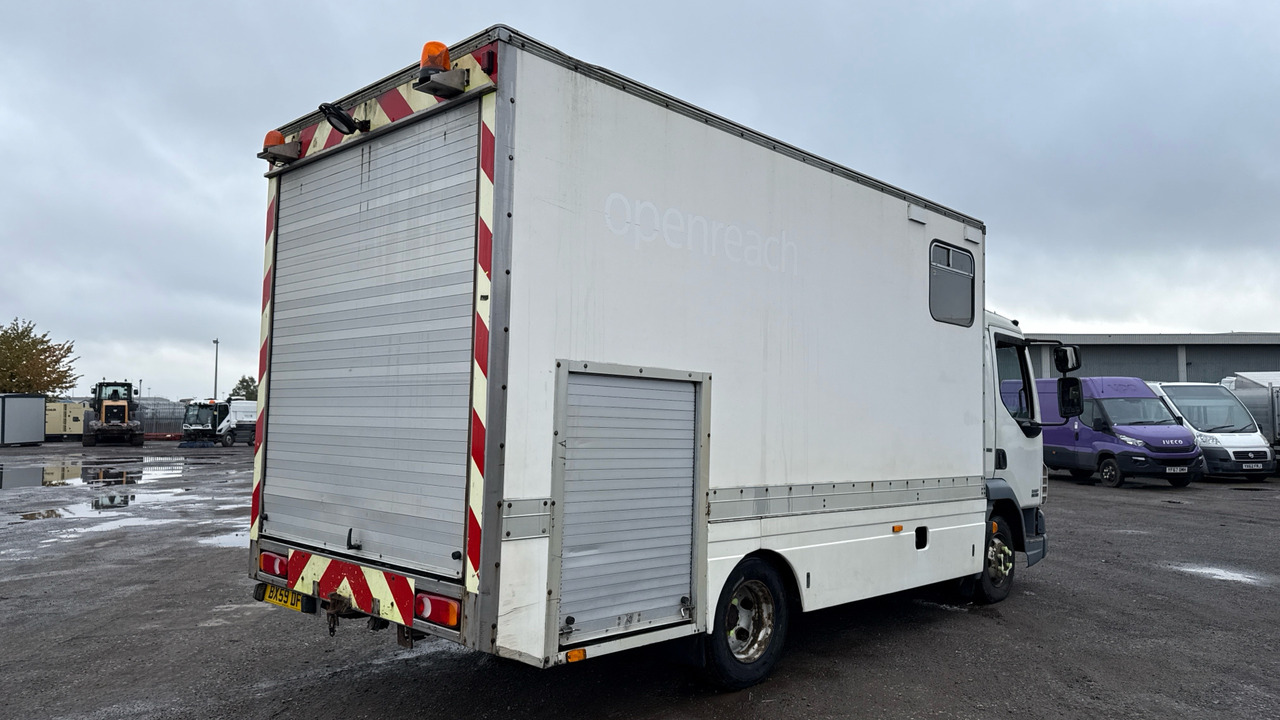 Daf LF 45.160 - Dobozos felépítményű teherautó: 4 kép. Daf LF 45.160 - Dobozos felépítményű teherautó: 4 kép.