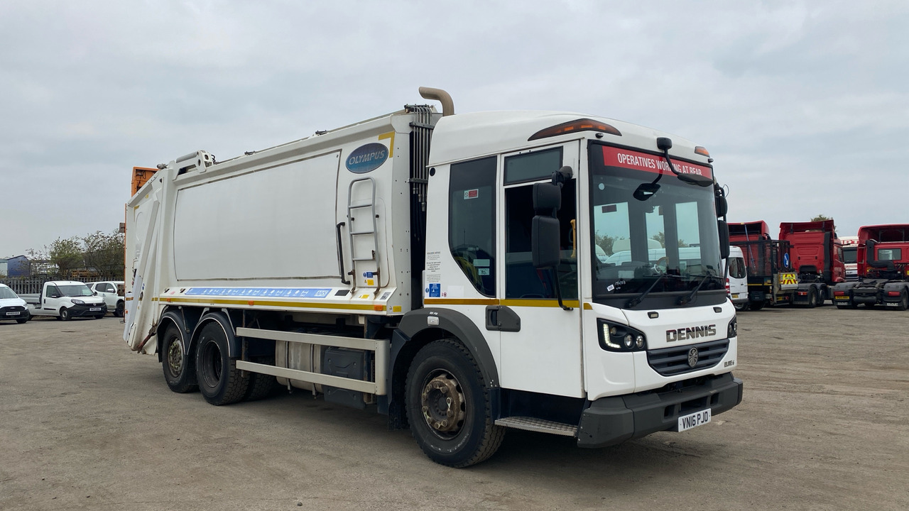 Dennis Elite 6 - Szemetesautó: 1 kép. Dennis Elite 6 - Szemetesautó: 1 kép.