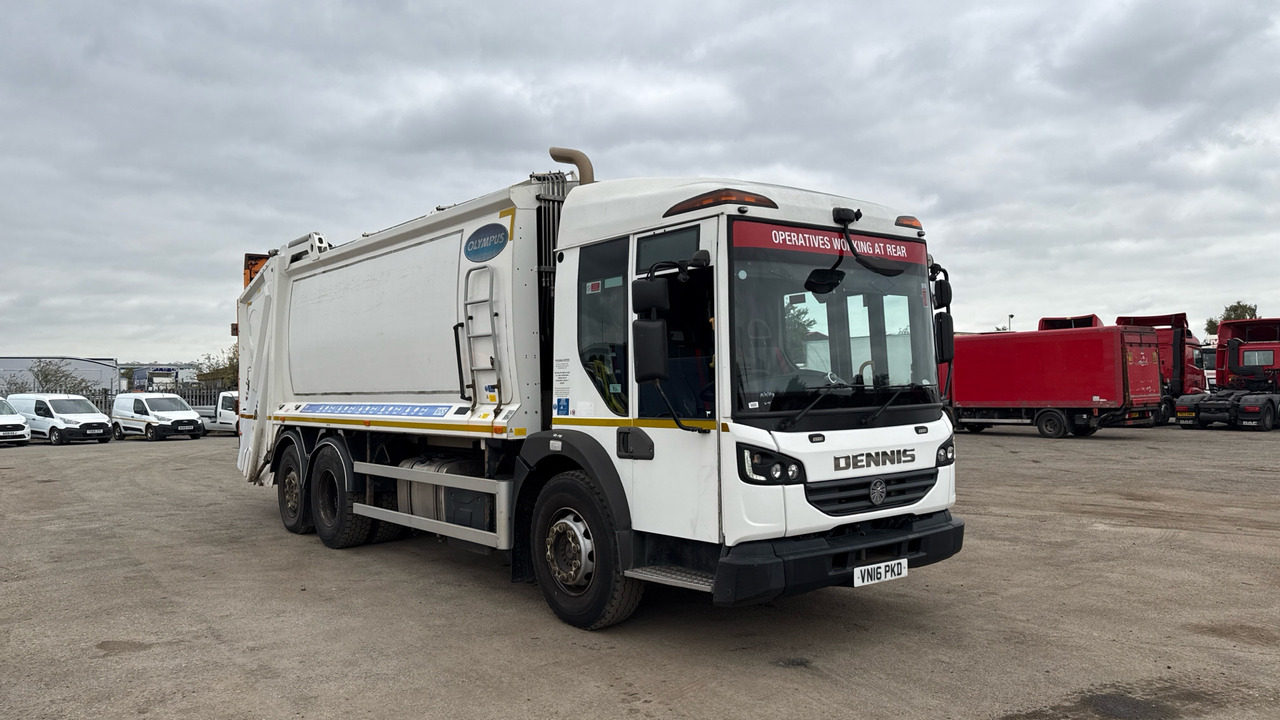 Dennis Elite 6 - Szemetesautó: 1 kép. Dennis Elite 6 - Szemetesautó: 1 kép.