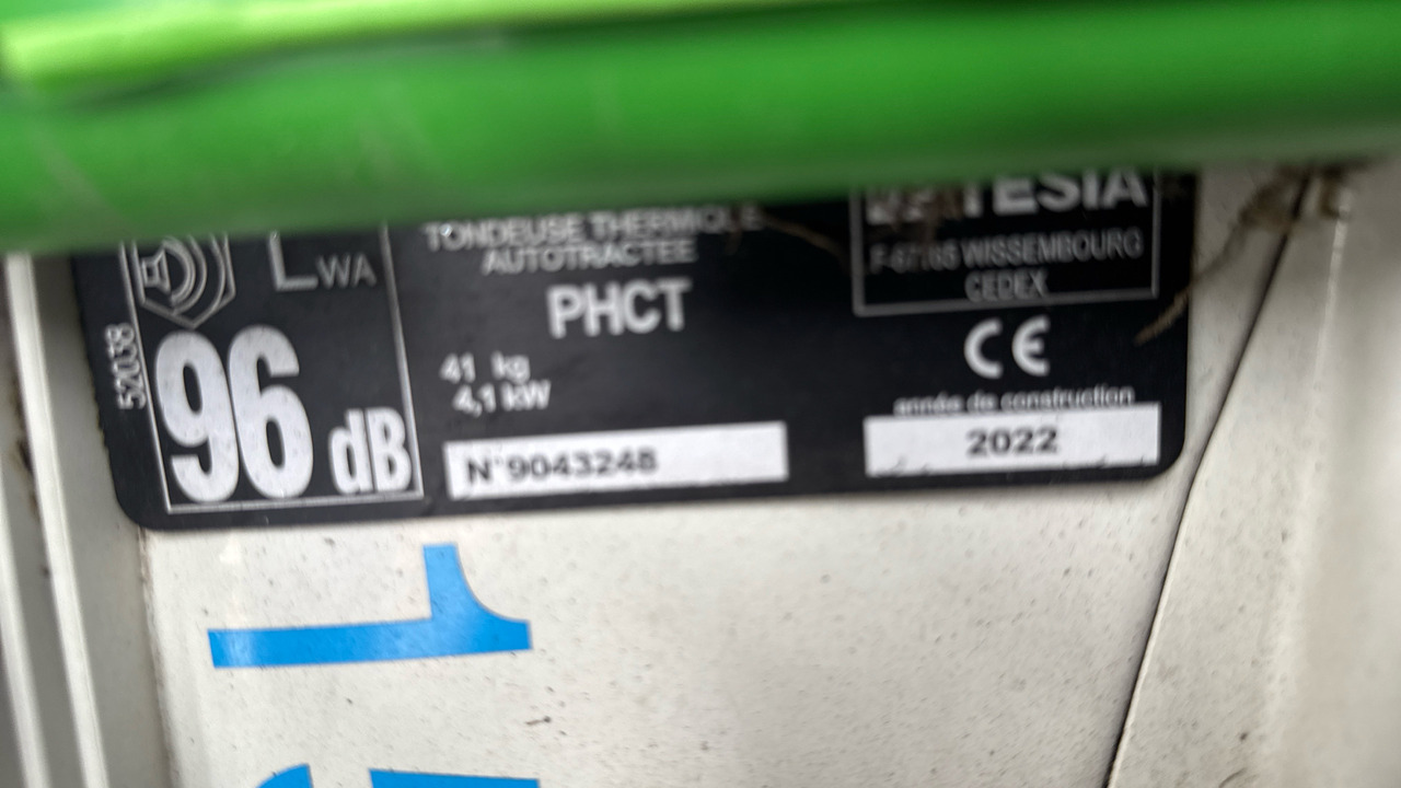 ETESIA PRO 46 PHTC - Építőipari berendezések: 5 kép. ETESIA PRO 46 PHTC - Építőipari berendezések: 5 kép.