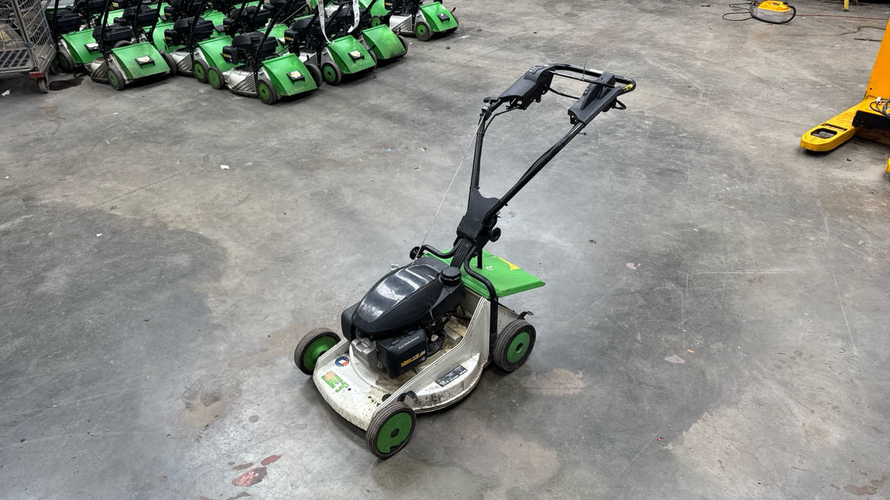 ETESIA PRO 46 PHTS3 - Építőipari berendezések: 1 kép. ETESIA PRO 46 PHTS3 - Építőipari berendezések: 1 kép.