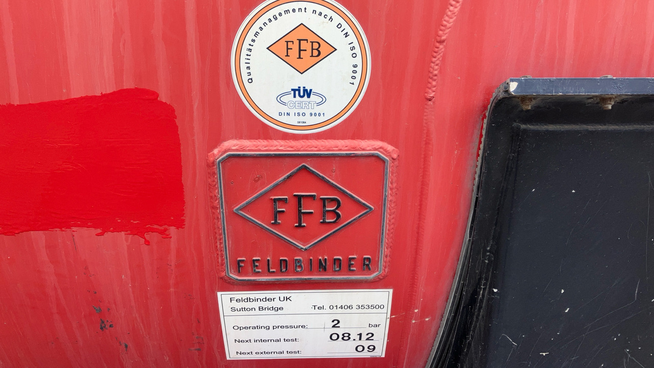 FELDBINDER TANKER - Tartályos félpótkocsi: 5 kép. FELDBINDER TANKER - Tartályos félpótkocsi: 5 kép.