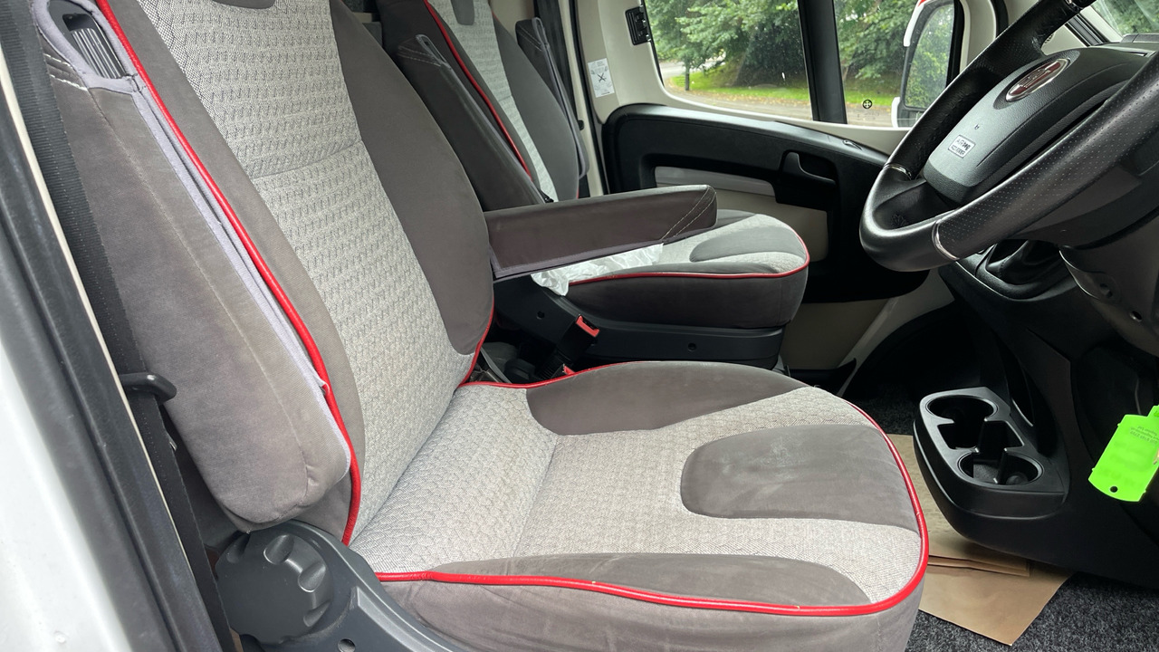 FIAT DUCATO 2.3 MULTIJET2 150PS - Alkóvos lakóautó: 5 kép. FIAT DUCATO 2.3 MULTIJET2 150PS - Alkóvos lakóautó: 5 kép.