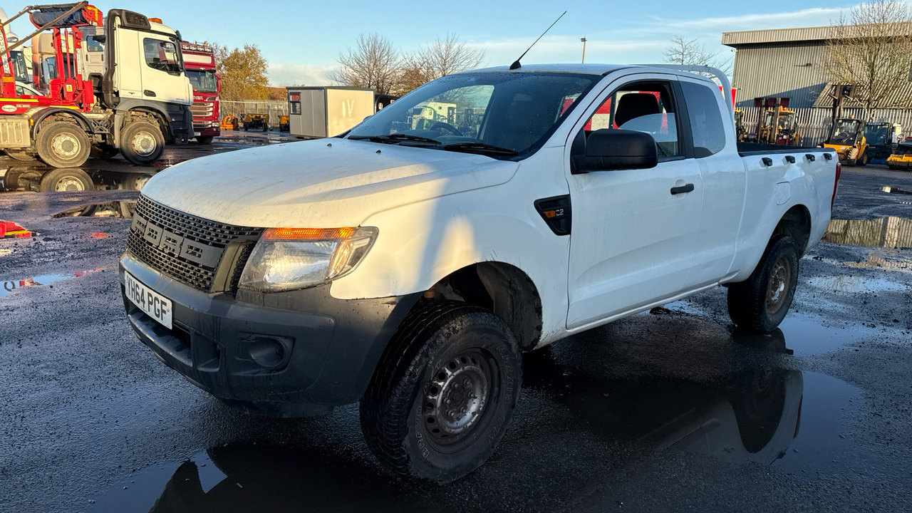 FORD RANGER XL 2.2 TDCi 150ps - Pickup, Duplakabinos kisteherautó: 2 kép. FORD RANGER XL 2.2 TDCi 150ps - Pickup, Duplakabinos kisteherautó: 2 kép.